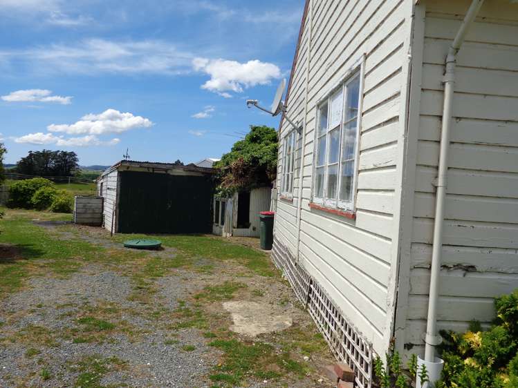 12 Loop Road Balclutha_13