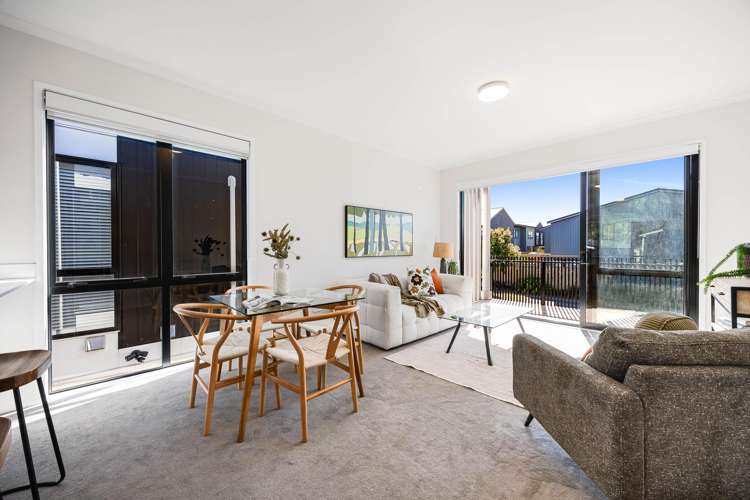 5 Awamarino Way Westgate_4