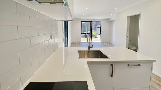 8/8 Chivalry Road Glenfield_3