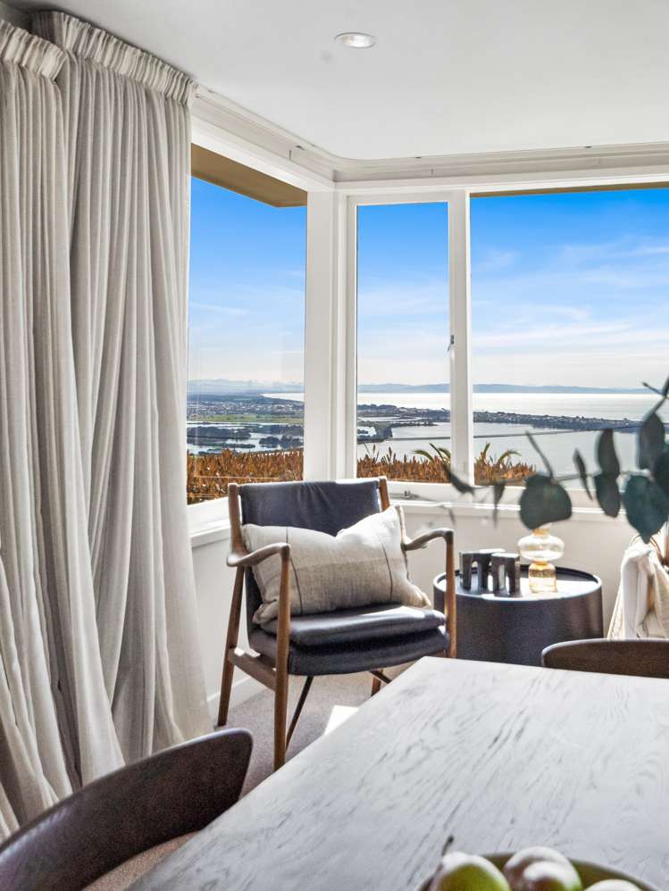 10 Muritai Terrace Mount Pleasant_38