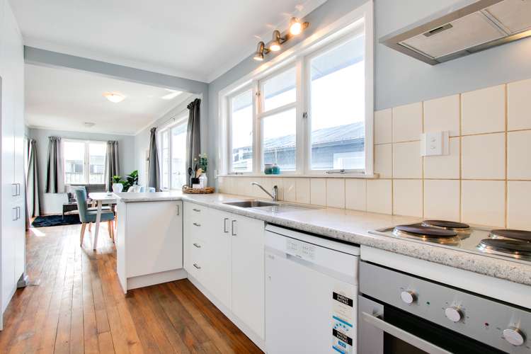 44 Meeanee Road Taradale_5