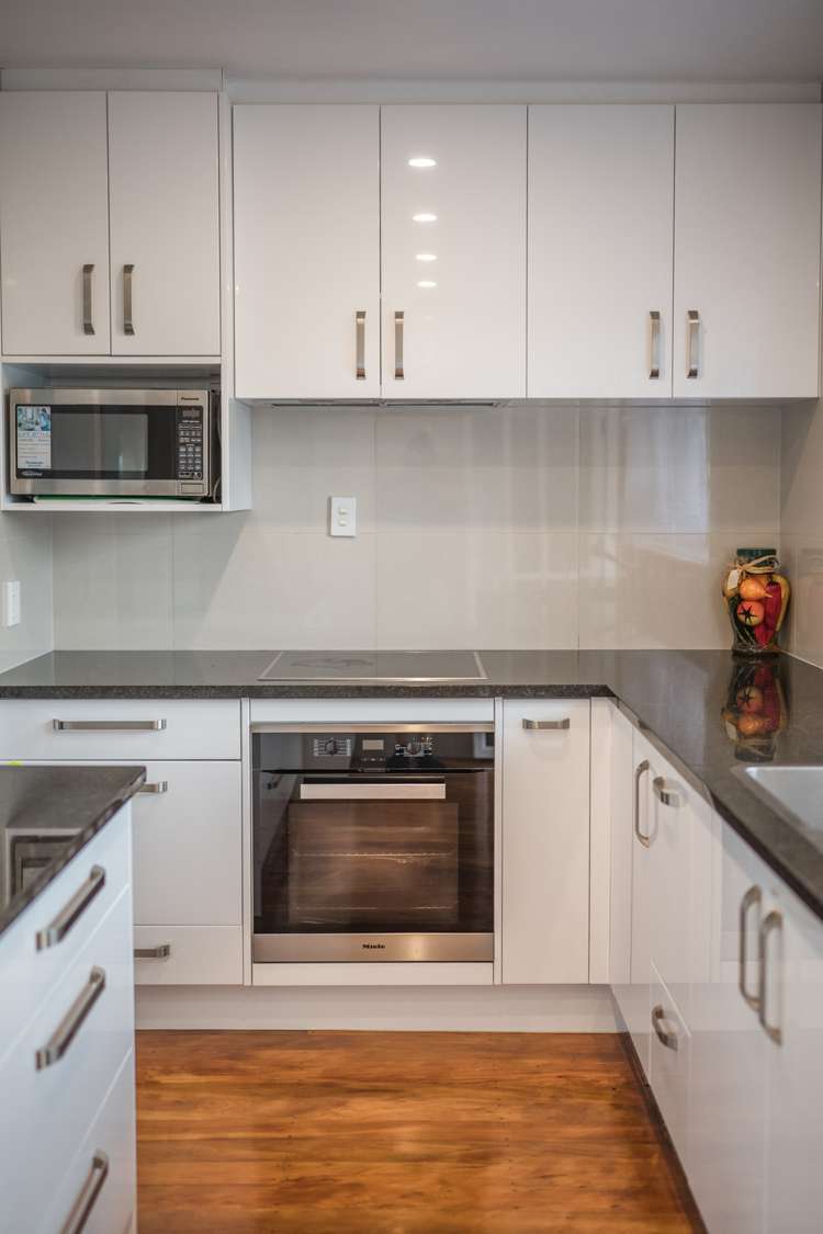 15 Hutchinsons Road Bucklands Beach_23