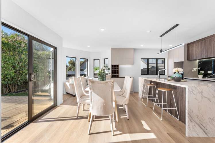 2/19 Rodney Road Northcote Point_9