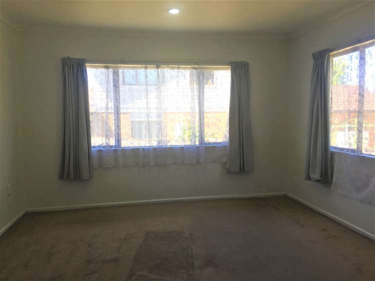 16 Gordon Stanley Drive Massey_8