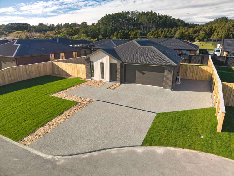 51 Ashley Drive Paroa_34