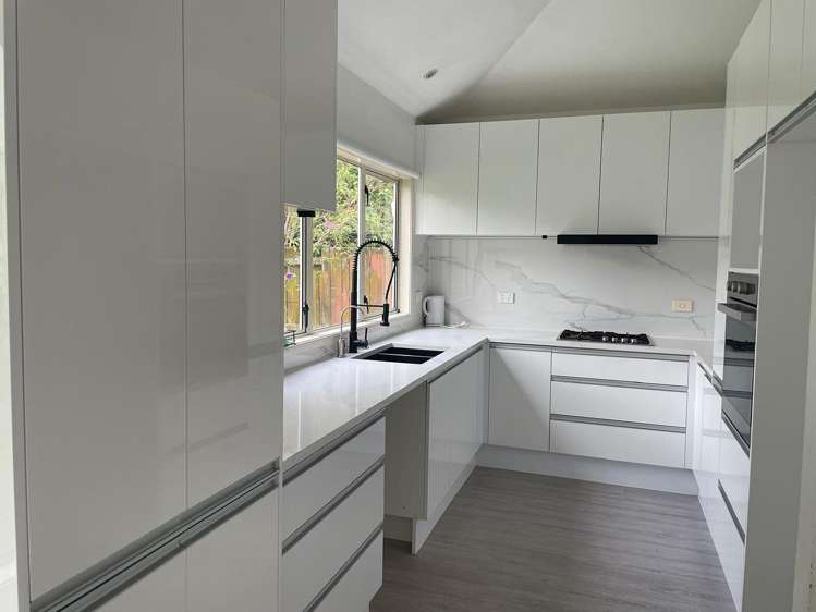 3 Dainton Place New Lynn_7