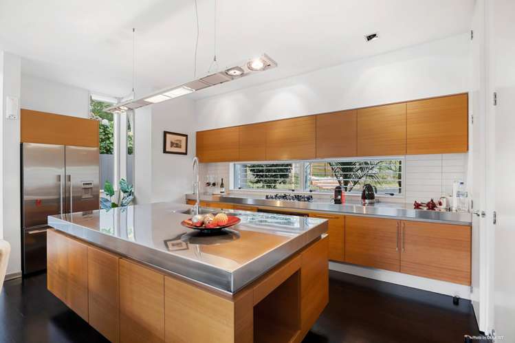 40 Golf Road Epsom_7