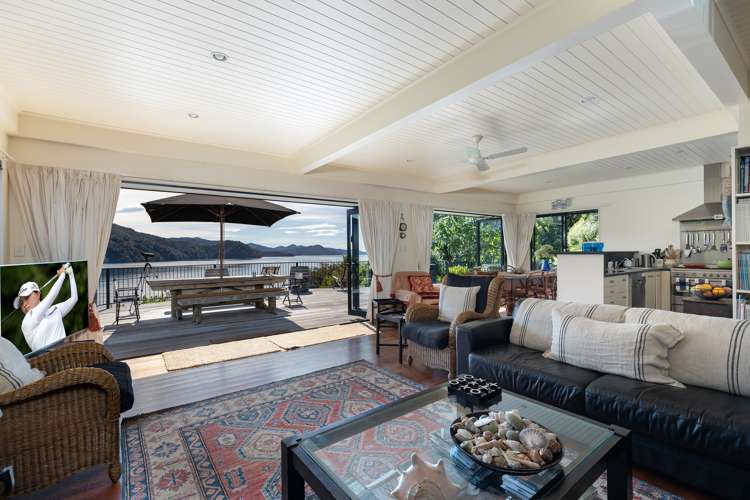 2047 Queen Charlotte Drive Anakiwa and Surrounds_7