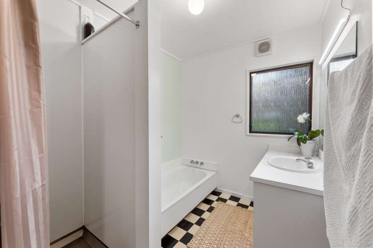 109 Allington Road Karori_20