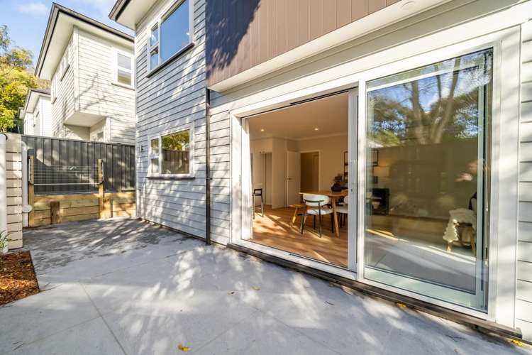 70a Heretaunga Square Silverstream_20