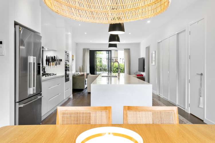 8 Jack Seabrook Road Hobsonville_6