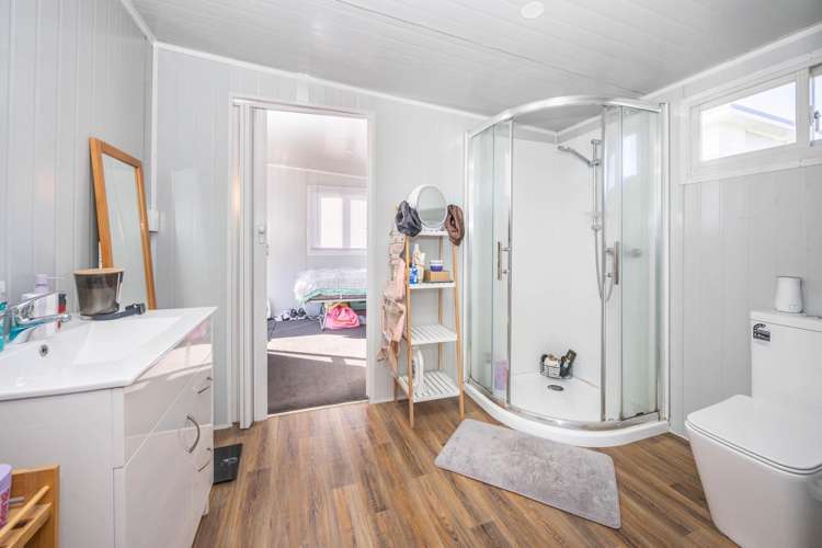 141 Harris Street Huntly_12