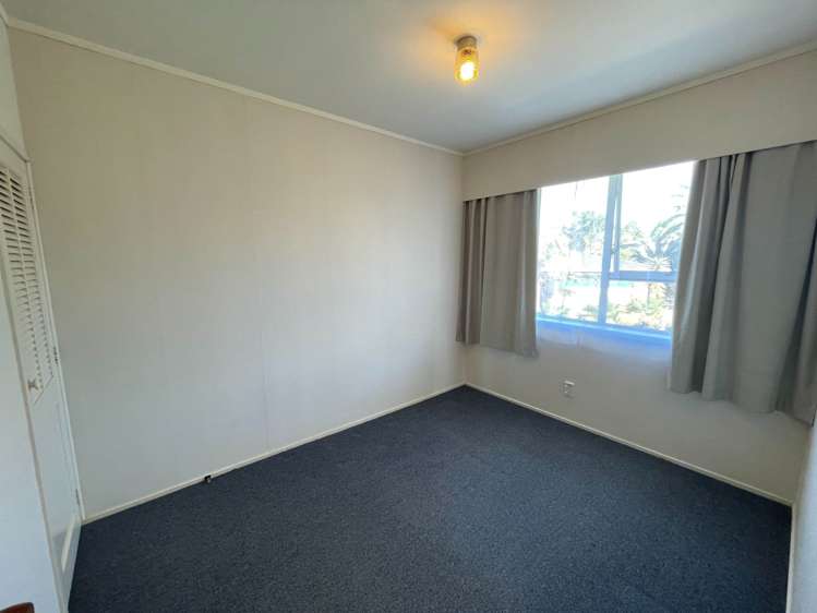 2/6 Longbill Place Glendene_7