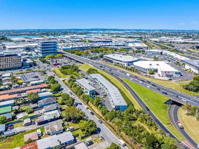 18 Aranui Road Mt Wellington_1