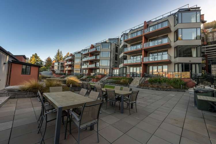 207/327 Frankton Road Queenstown_18
