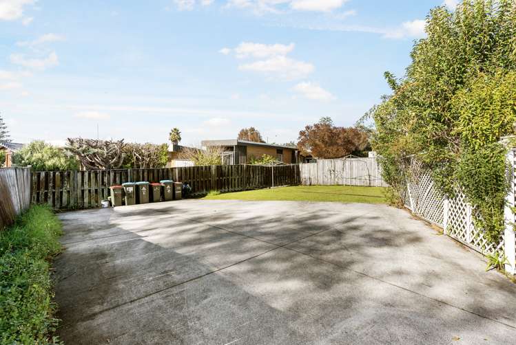 1/19 Gowing Drive Meadowbank_8