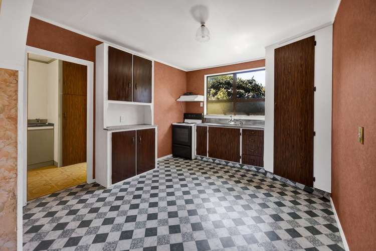 61 Ngatai Street Manaia_1