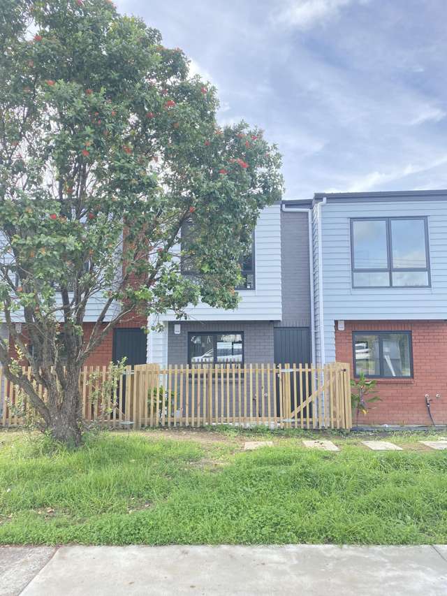 Unit 3/5&7 Hikurangi Street Te Atatu Peninsula_4