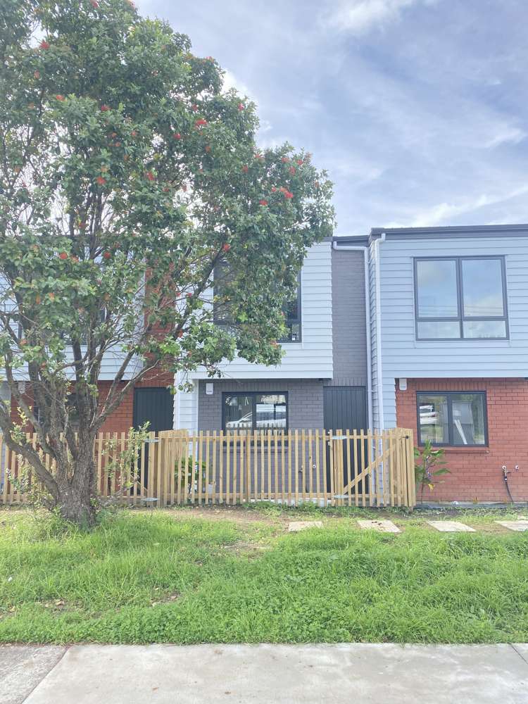 Unit 3/5&7 Hikurangi Street Te Atatu Peninsula_4
