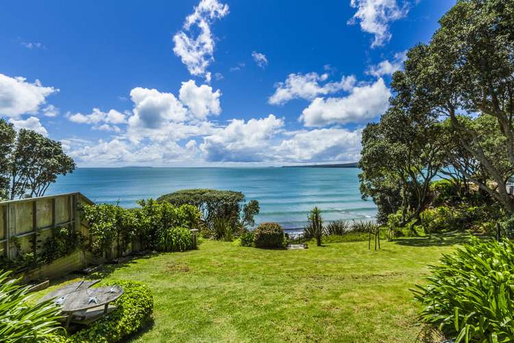 220a Lake Road Hauraki_10