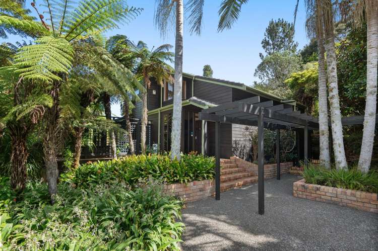 19 Atarua Gardens Waiatarua_3