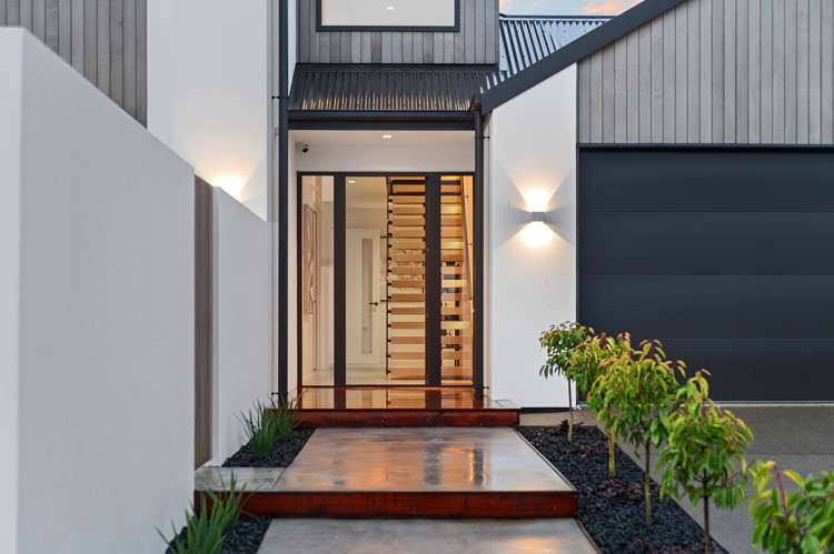 23 Nederland Avenue Burwood_20