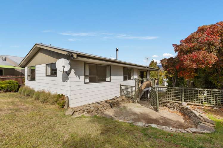 82 Newcastle Street Clyde_17