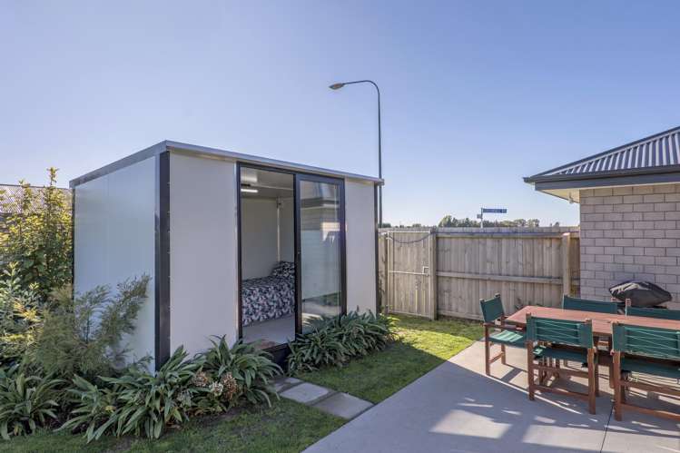 61 Greendale Road Darfield_14