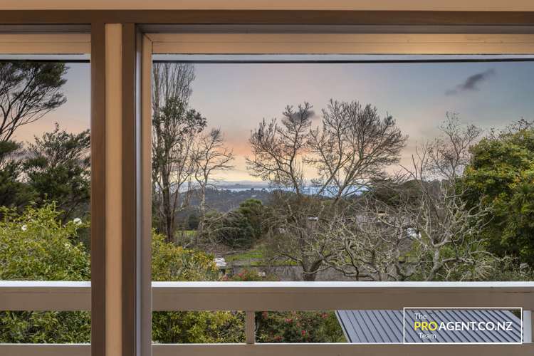 442 Huia Road Laingholm_18