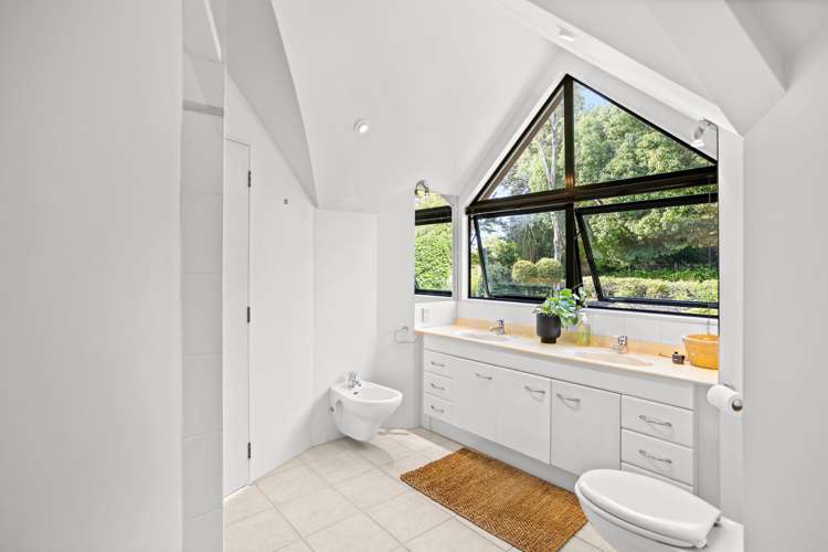 16 James Clendon Place Russell_14