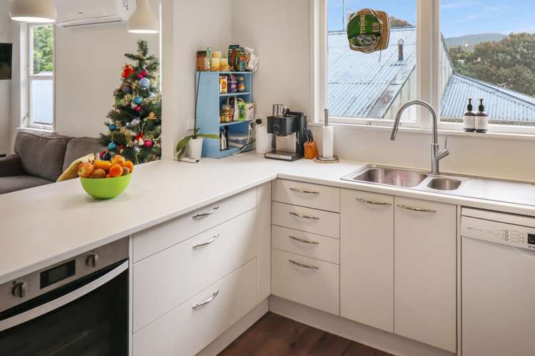 15 James Grove 1350_2