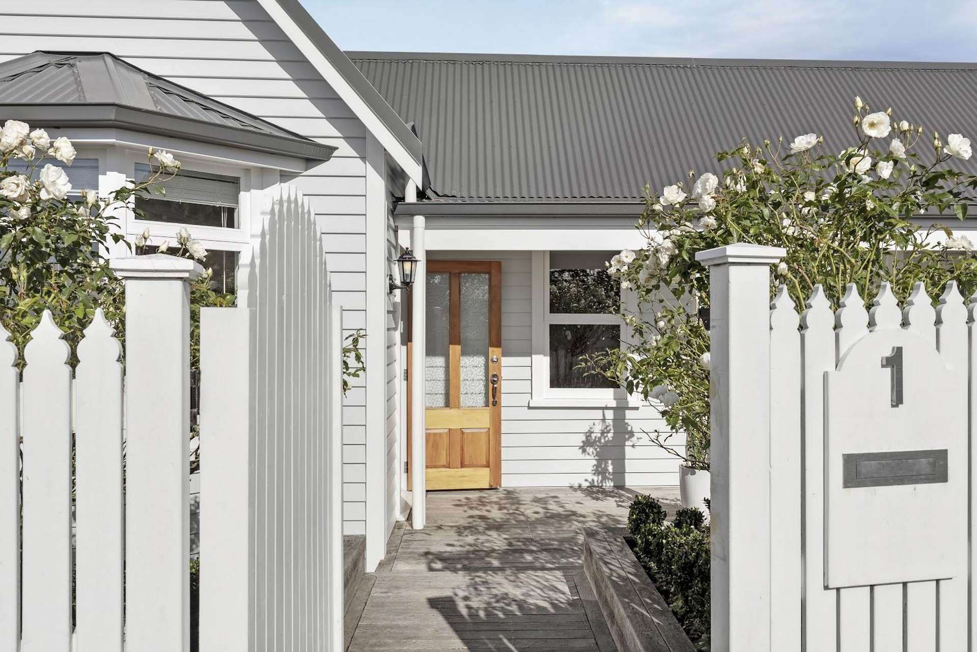 1 Britannia Heights Stepneyville_0