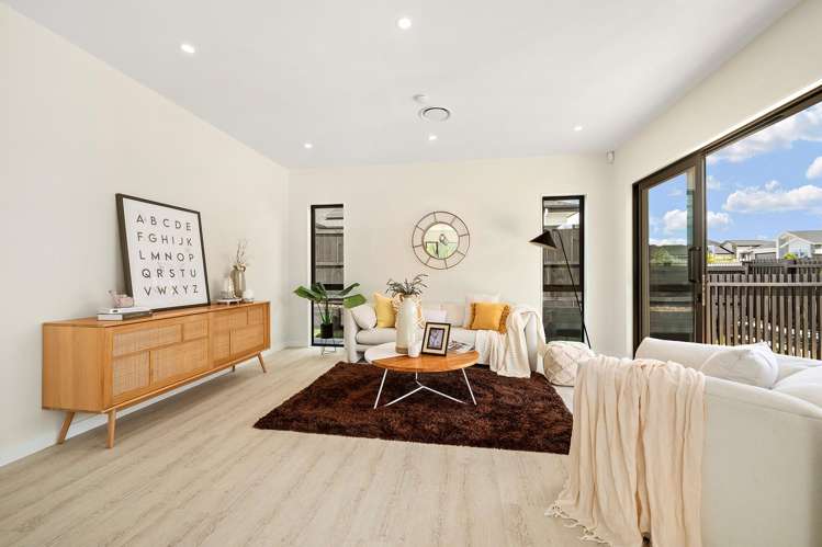 295 Te Taruna Drive_1