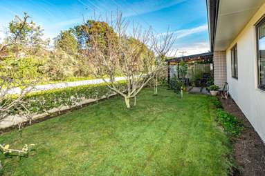Unit 8/2 Caversham Road_2