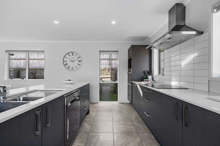 17 Kirk Lane Ohauiti_1