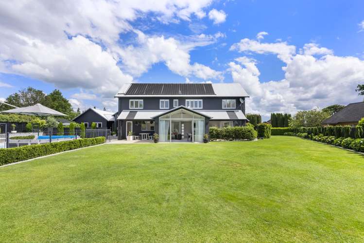 59 Cowley Drive Leamington_3