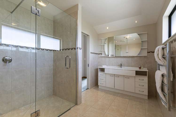 10 Ashburn Close Orewa_18