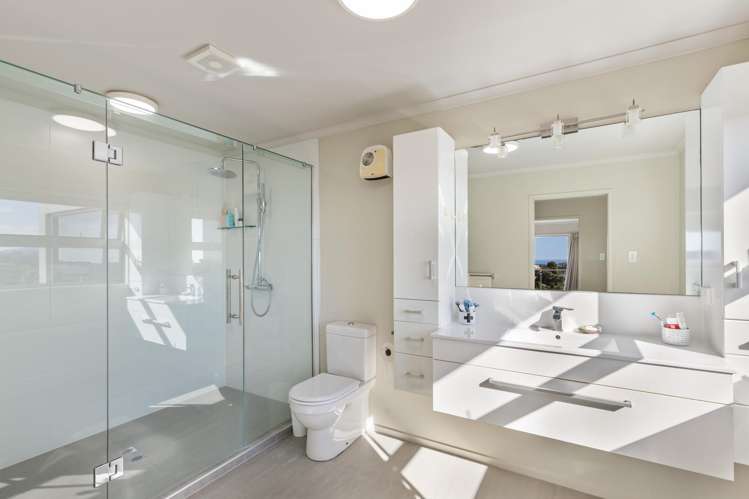 33 Veale Road Frankleigh Park_24