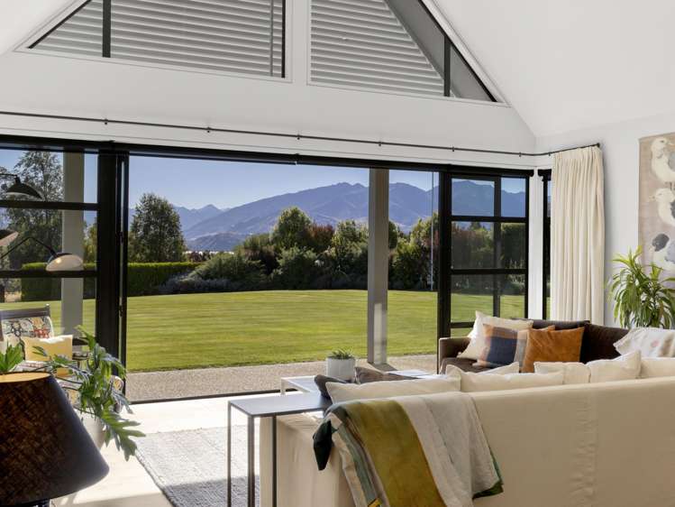 251 Beacon Point Road Wanaka_9