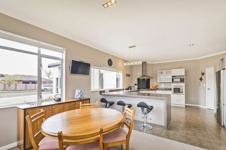 5 Manhattan Court Kelvin Grove_8