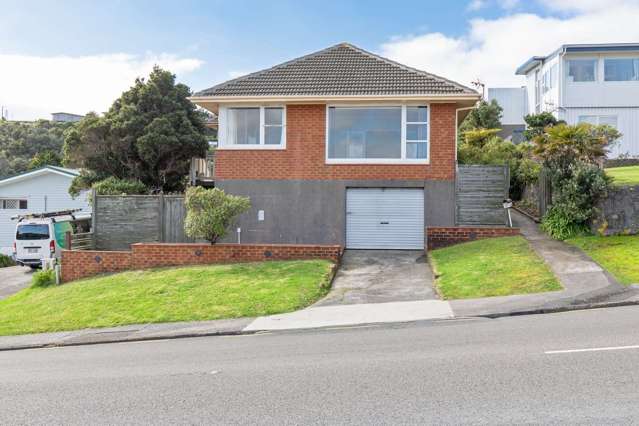 101 Dowse Drive Maungaraki_1