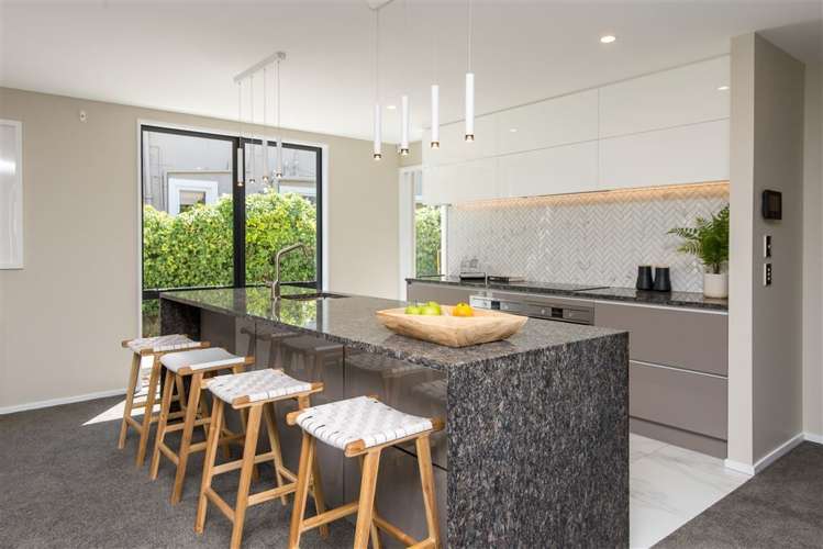 29 Rossall Street Merivale_8