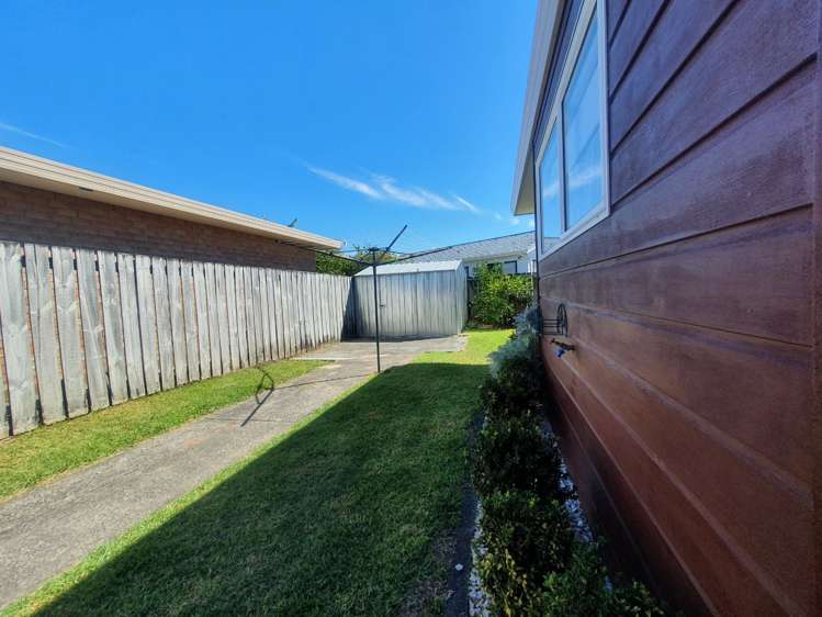 5/54 Lakeside Drive Orewa_10