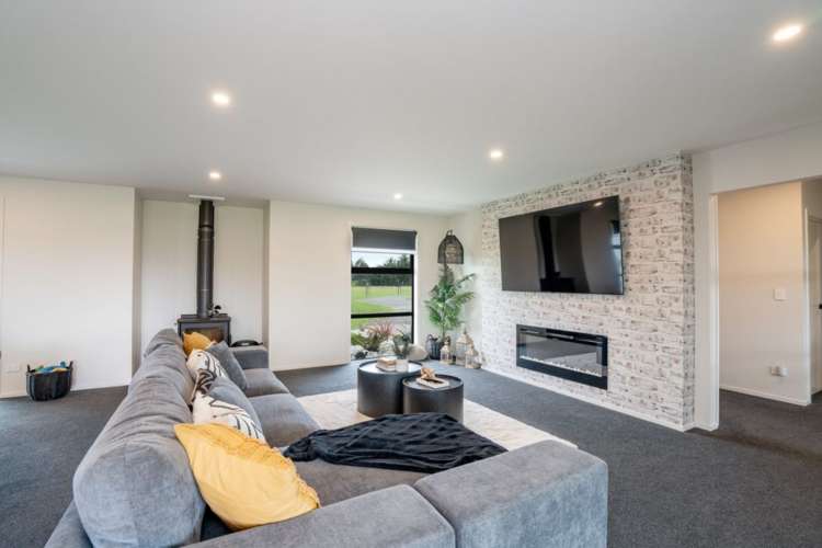 50 Flaxmill Way Otatara_5