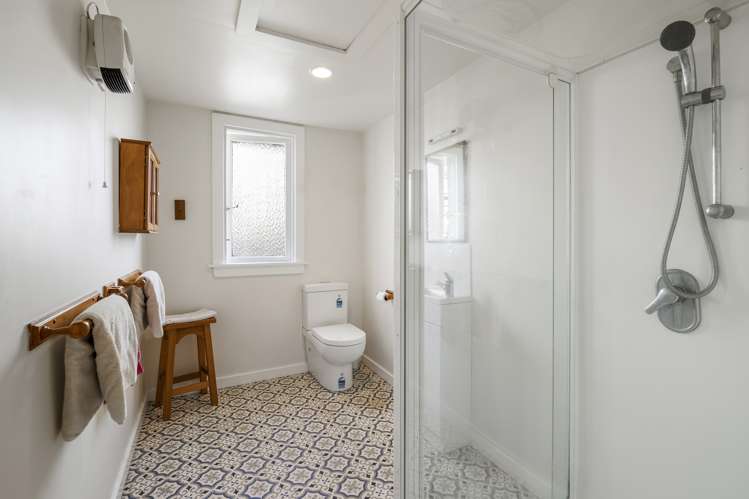 6 Clinton Street Darfield_12