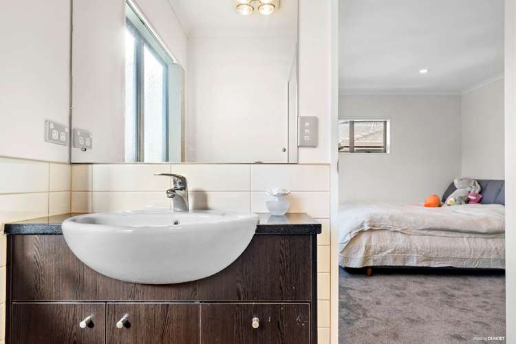 109 Baverstock Road Flat Bush_14