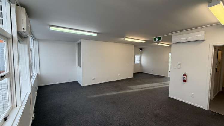 Shop 3,424 Lake Road Takapuna_5