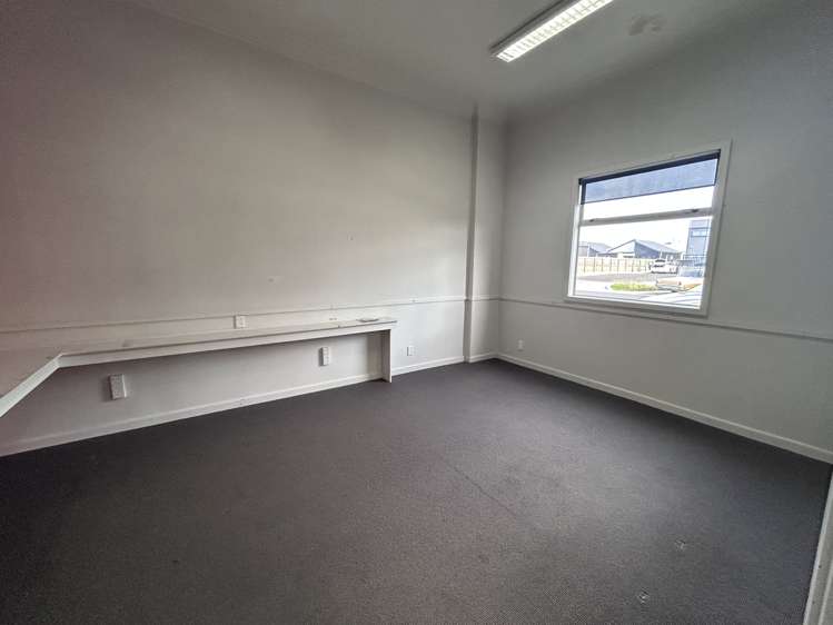 Tenancy 1/1105 Plunket Street St Leonards_6