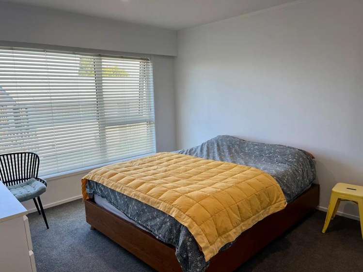 2/30 Felton Matthew Avenue Saint Johns_11