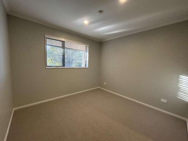 6A Lionel Place 11192_3